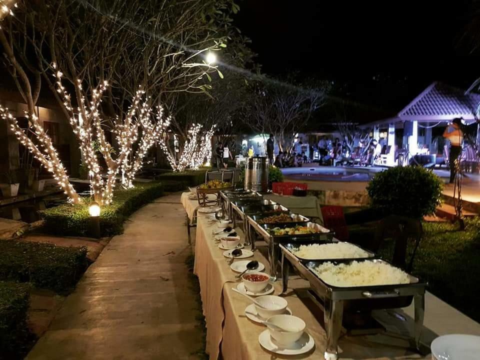 Namsai Resort Kanchanaburi Esterno foto